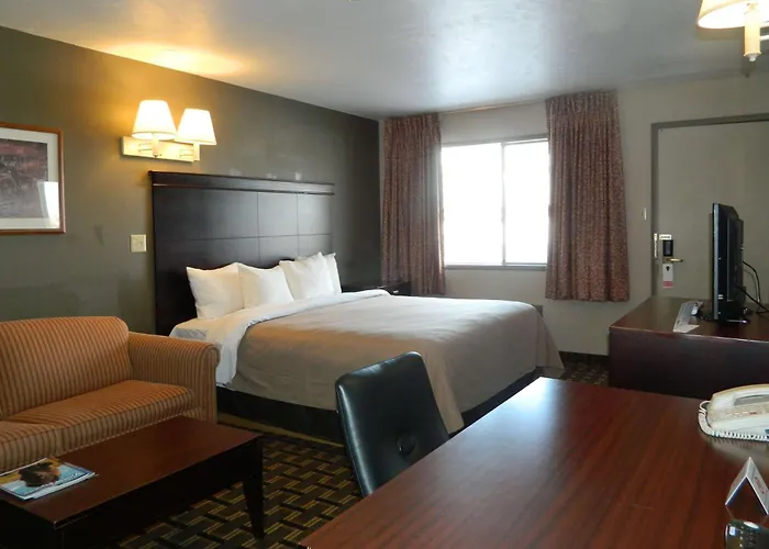 Travelodge By Wyndham 2* Evanston