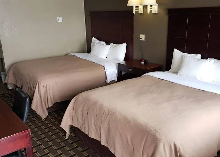 Motel Travelodge By Wyndham 2*
