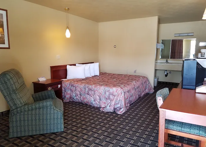 Travelodge By Wyndham Evanston