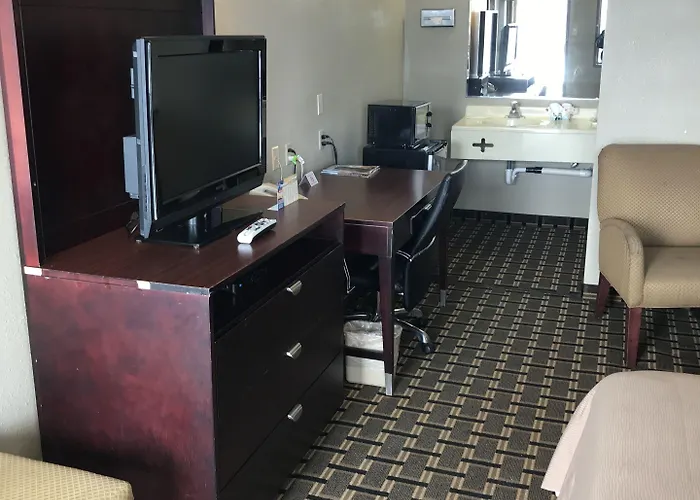 Travelodge By Wyndham 2*