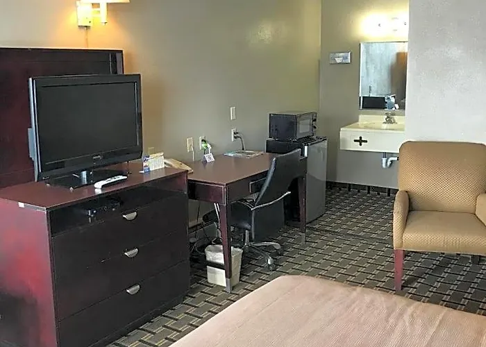 Travelodge By Wyndham Motel Evanston